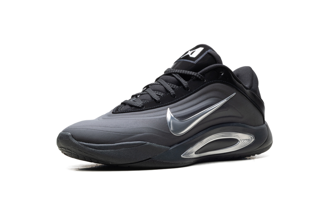NIKE A&
