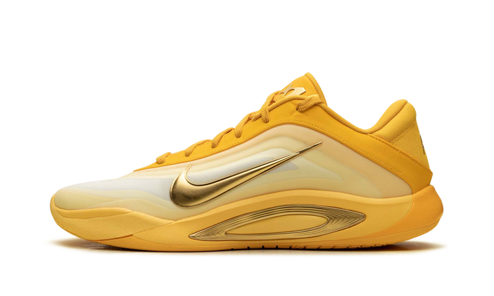 NIKE A&