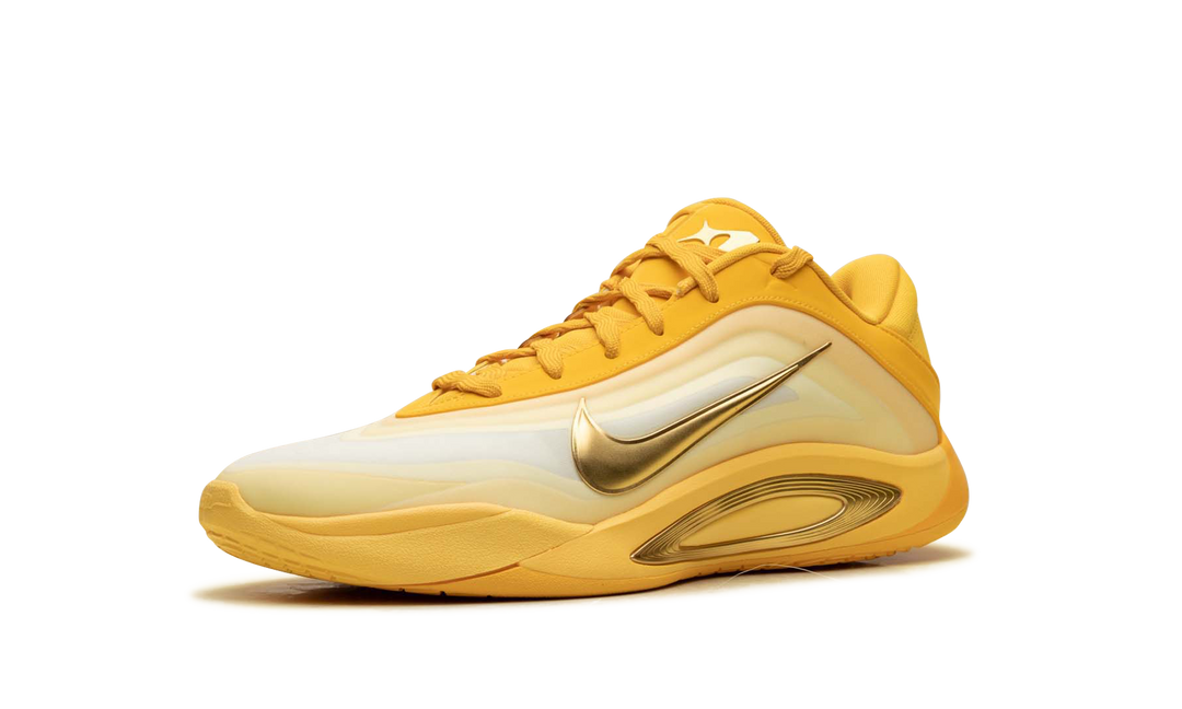 NIKE A&