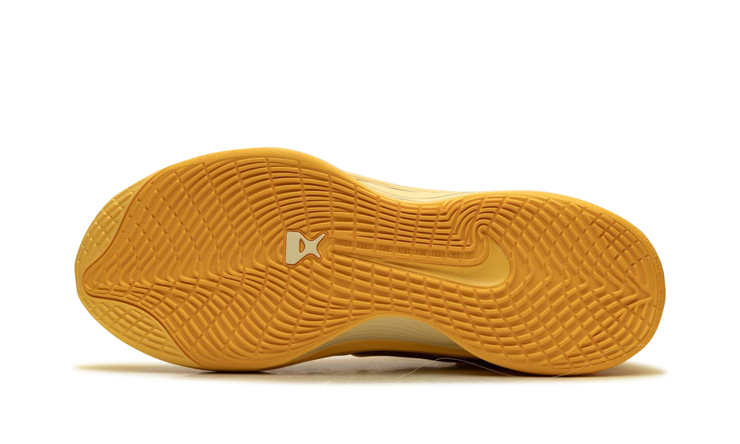 NIKE A&