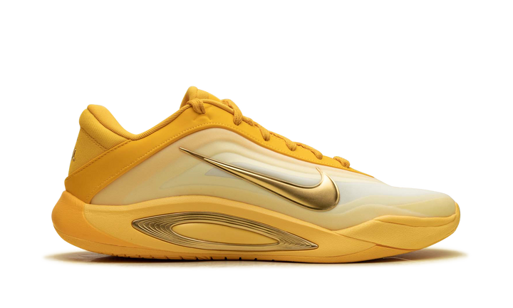NIKE A&