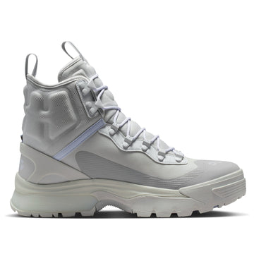 NIKE ACG AIR ZOOM GAIADOME GORE-TEX GREY FOG PURE PLATINUM — Stock