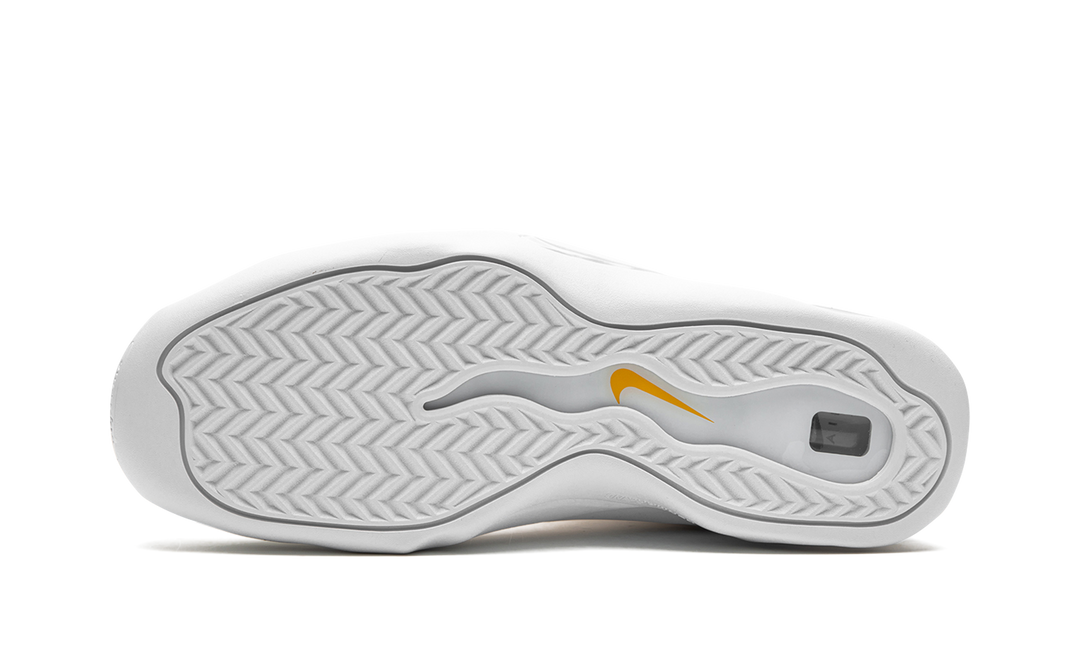 NIKE AIR BAKIN X SUPREME WHITE