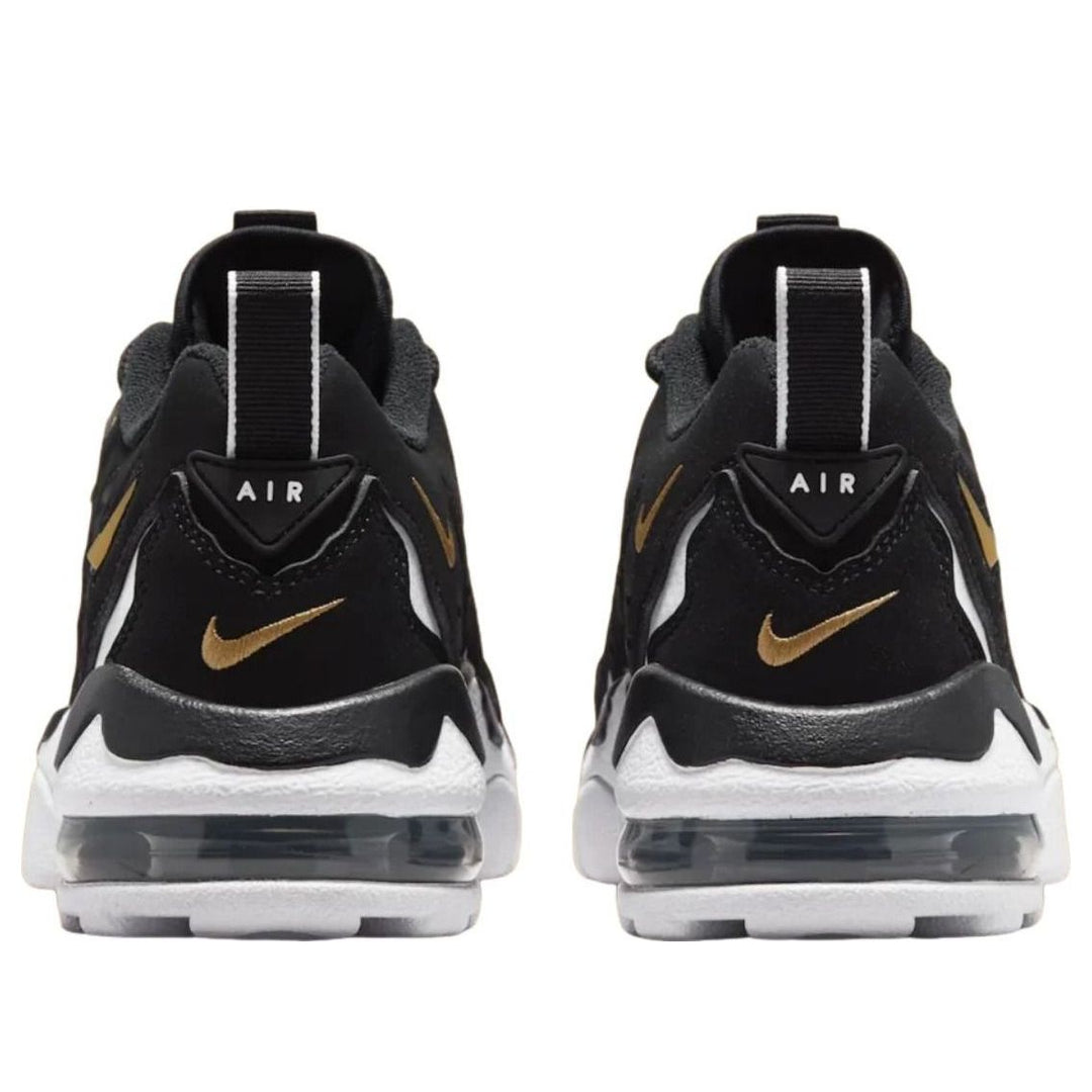 NIKE AIR DT MAX &