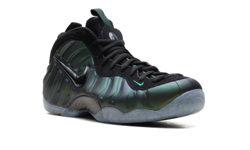 NIKE AIR FOAMPOSITE PRO PINE GREEN (2025) — Stock