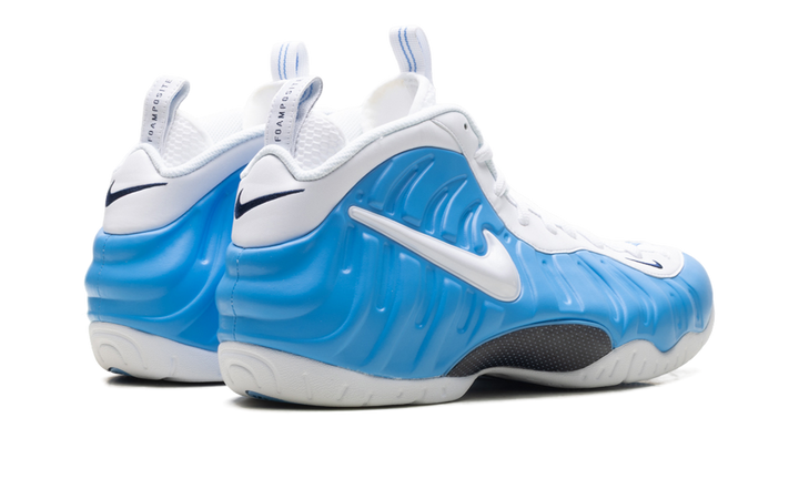 NIKE AIR FOAMPOSITE PRO UNIVERSITY BLUE (2026)