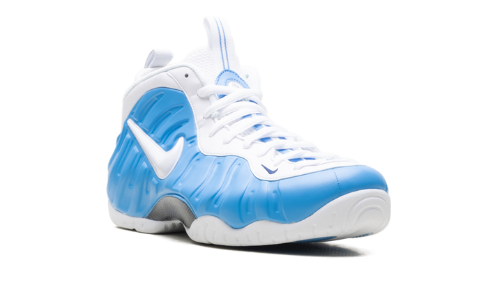NIKE AIR FOAMPOSITE PRO UNIVERSITY BLUE (2026)