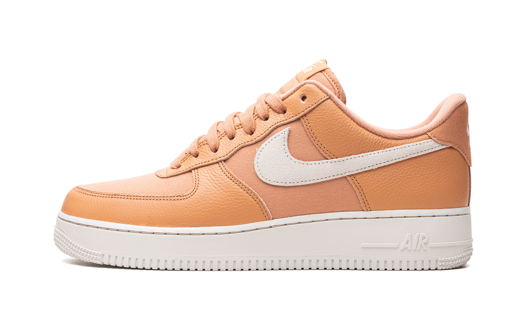 NIKE AIR FORCE 1 07 AMBER BROWN