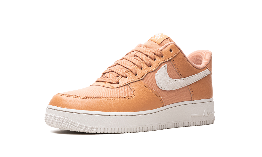 NIKE AIR FORCE 1 07 AMBER BROWN