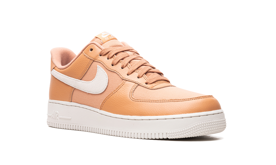 NIKE AIR FORCE 1 07 AMBER BROWN