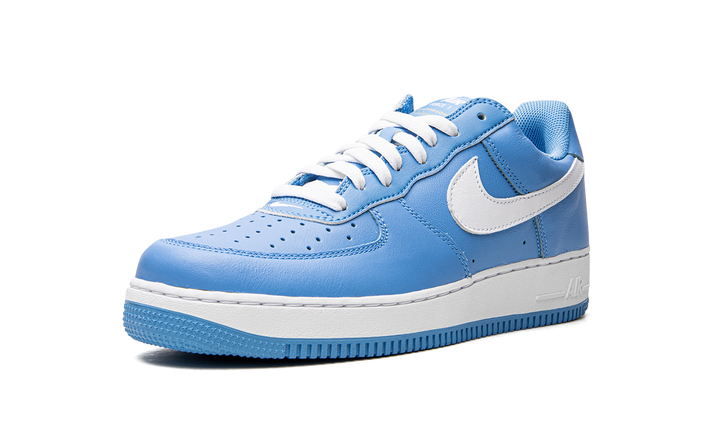 NIKE AIR FORCE 1 &