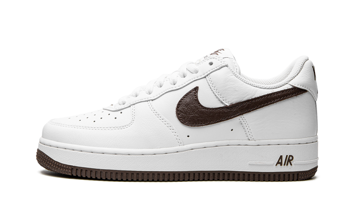 NIKE AIR FORCE 1 &