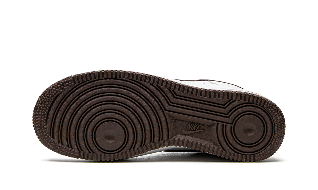 NIKE AIR FORCE 1 &