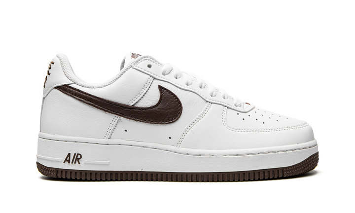 NIKE AIR FORCE 1 &