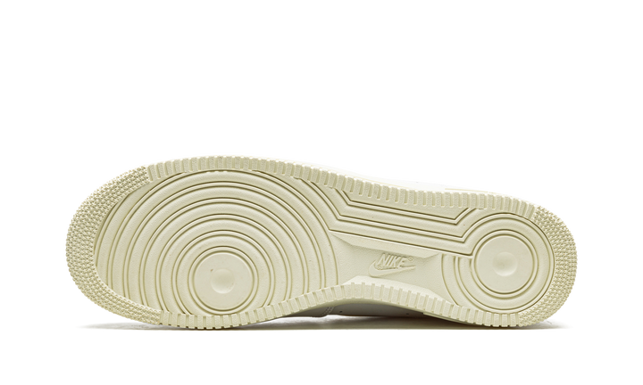 NIKE AIR FORCE 1 07 LOW JEWEL PALE VANILLA