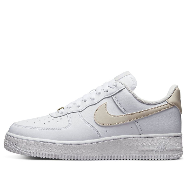 NIKE AIR FORCE 1 07 LOW LIGHT OREWOOD BROWN WOMENS