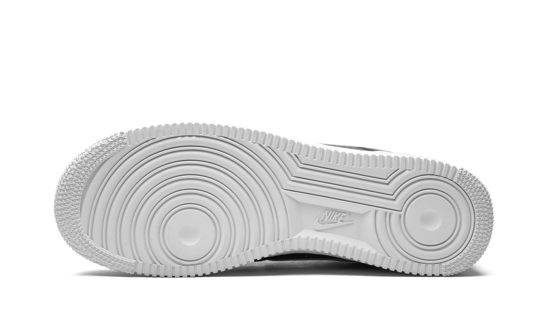 NIKE AIR FORCE 1 07 LOW LX BLACK WHITE
