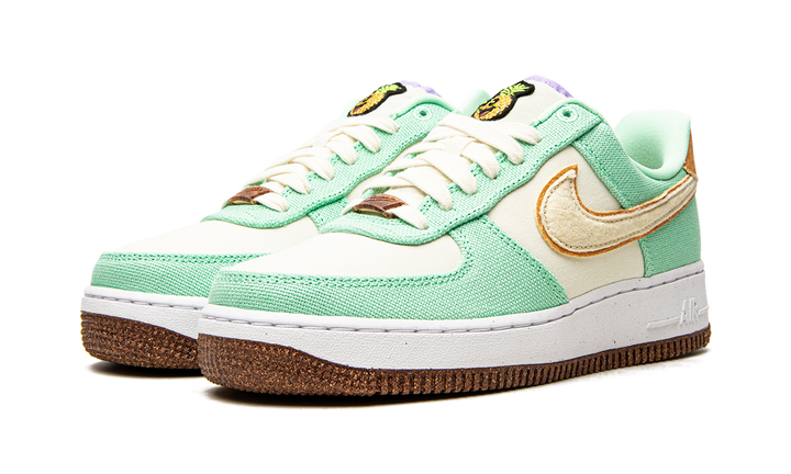 NIKE AIR FORCE 1 07 LOW LX PINEAPPLE WOMENS