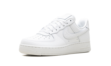 NIKE AIR FORCE 1 '07 LOW SUMMIT WHITE MINI CHARM (WOMEN'S) — Stock