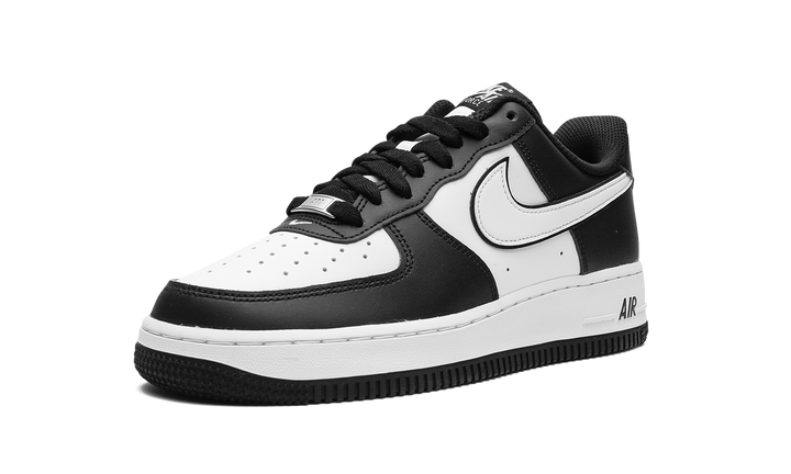 NIKE AIR FORCE 1 07 LOW WHITE SWOOSH PANDA