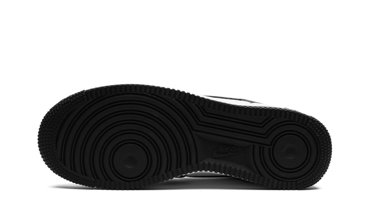 NIKE AIR FORCE 1 07 LOW WHITE SWOOSH PANDA