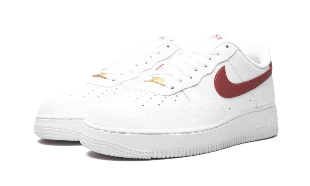 NIKE AIR FORCE 1 07 LOW WHITE TEAM RED