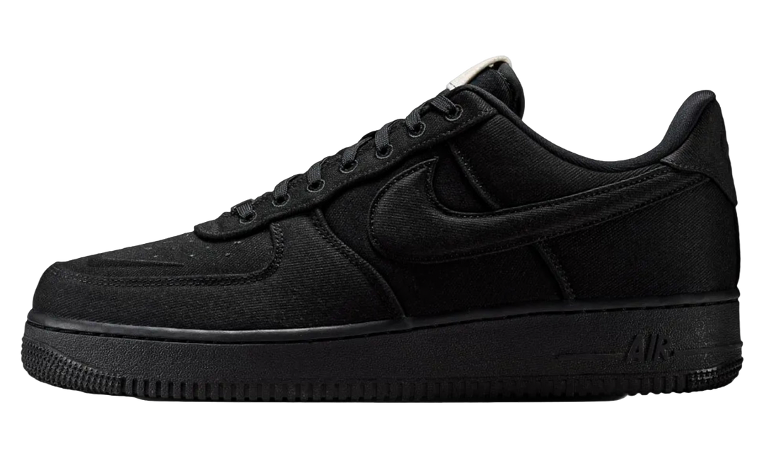 NIKE AIR FORCE 1 &