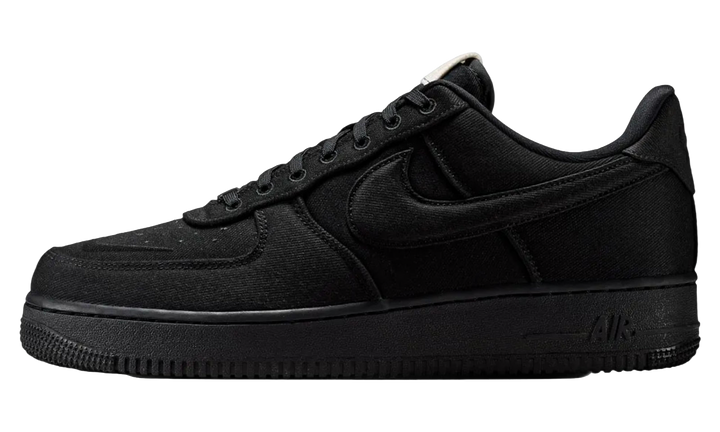 NIKE AIR FORCE 1 &
