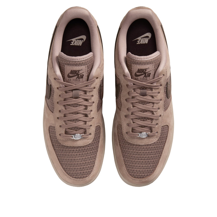 NIKE AIR FORCE 1 &