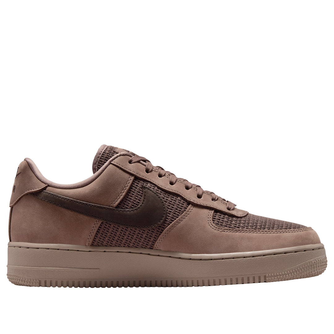 NIKE AIR FORCE 1 &