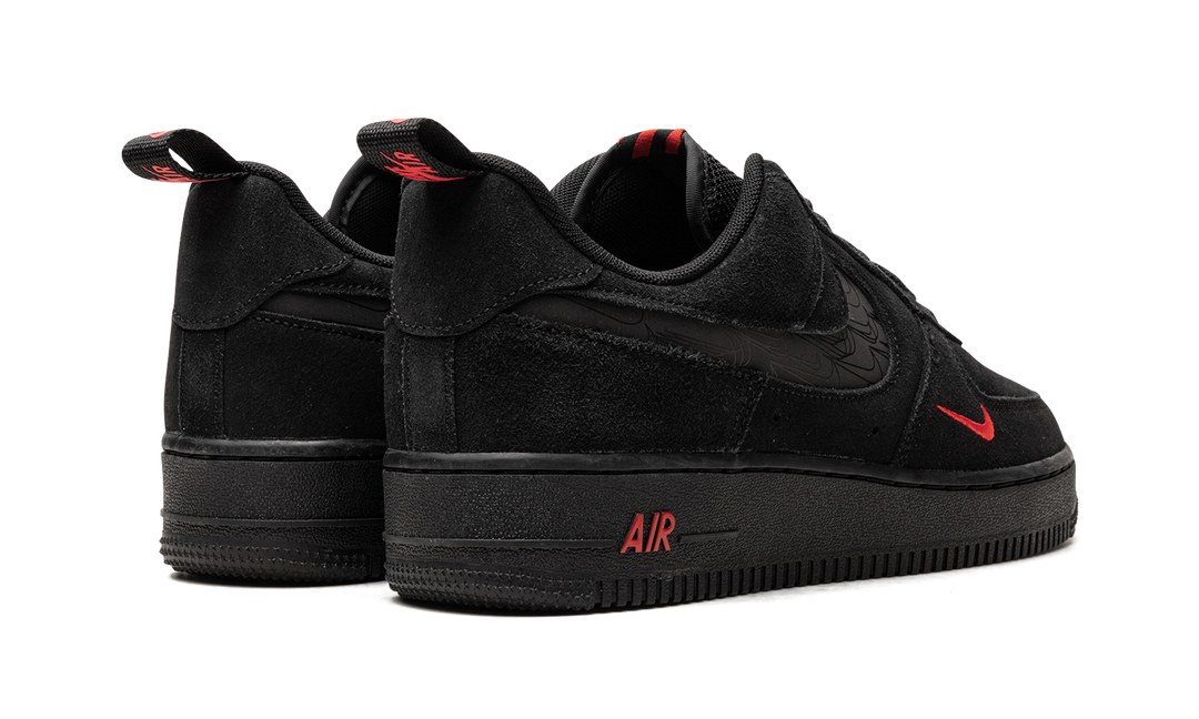 NIKE AIR FORCE 1 07 LV8 REFLECTIVE SWOOSH BLACK CRIMSON