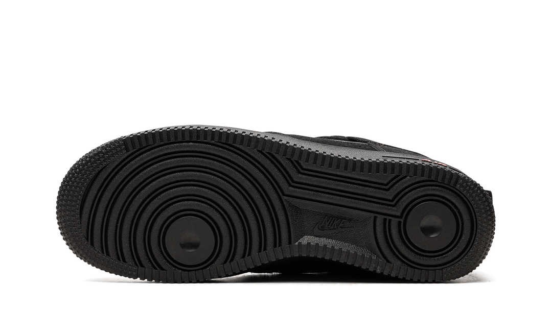 NIKE AIR FORCE 1 07 LV8 REFLECTIVE SWOOSH BLACK CRIMSON