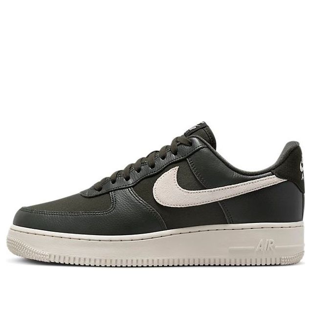 NIKE AIR FORCE 1 07 LX SEQUOIA