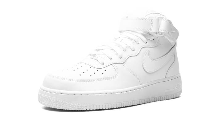 NIKE AIR FORCE 1 07 MID TRIPLE WHITE