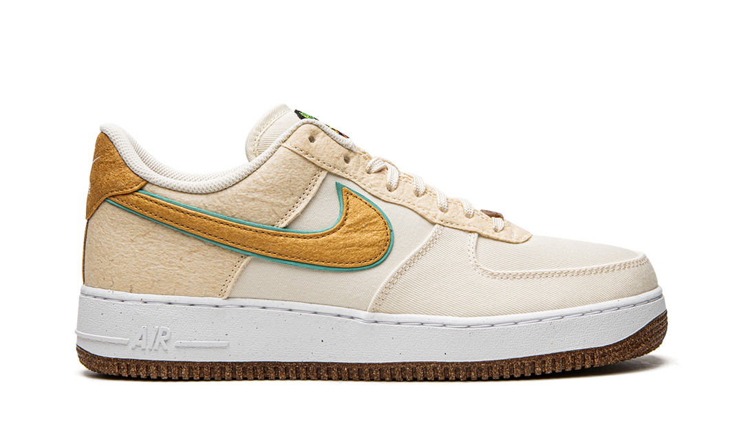 NIKE AIR FORCE 1 07 PREMIUM HAPPY PINEAPPLE