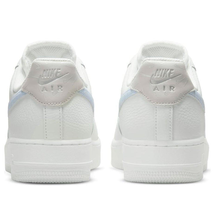 NIKE AIR FORCE 1 &