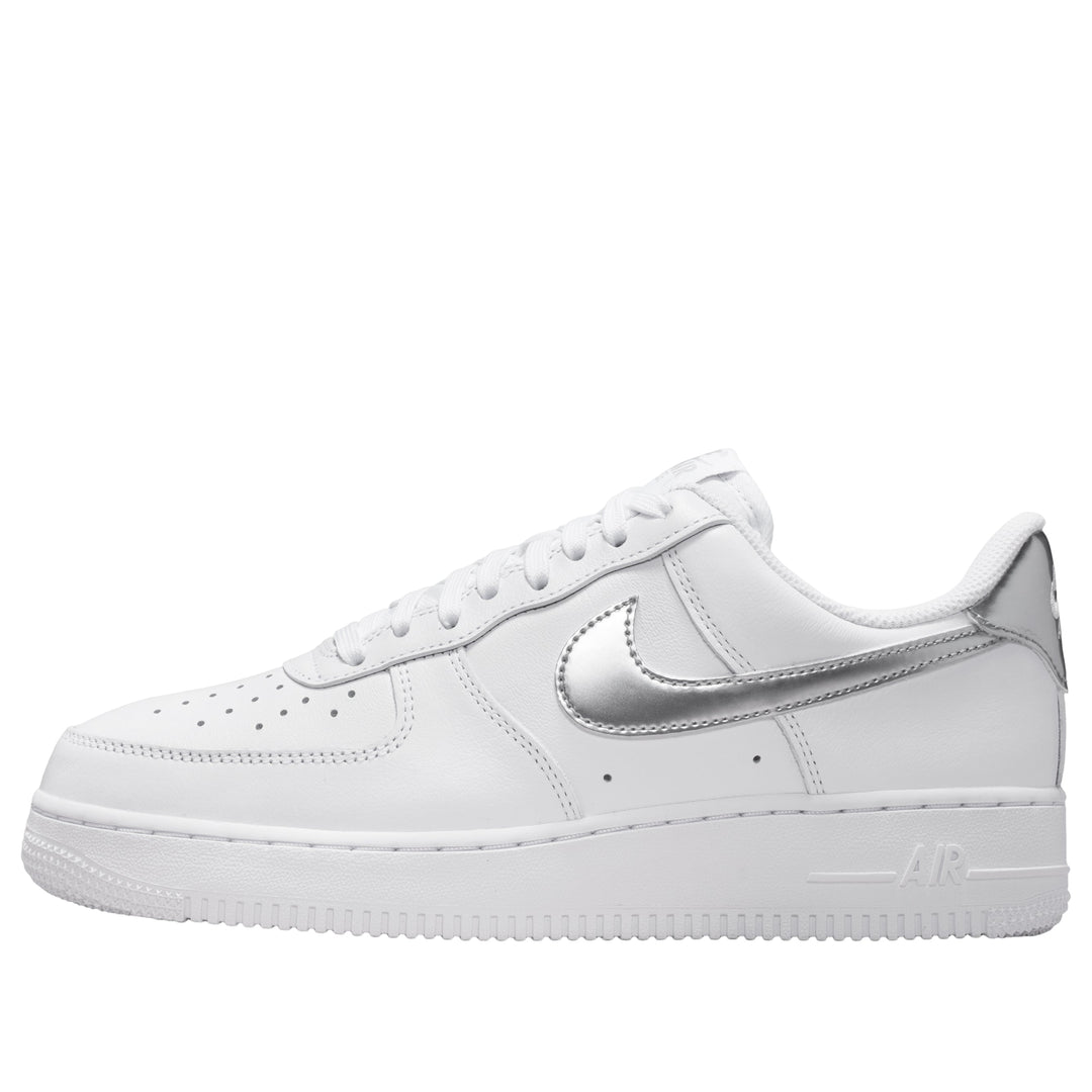 NIKE AIR FORCE 1 &