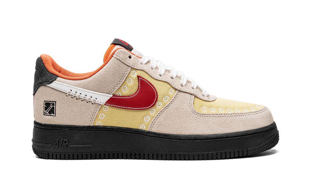 NIKE AIR FORCE 1 07 SOMOS FAMILIA
