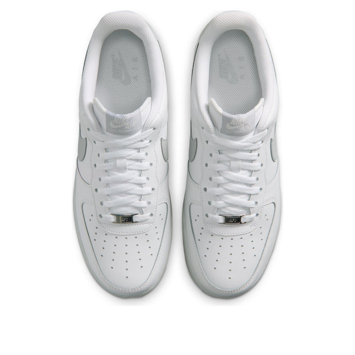 NIKE AIR FORCE 1 &