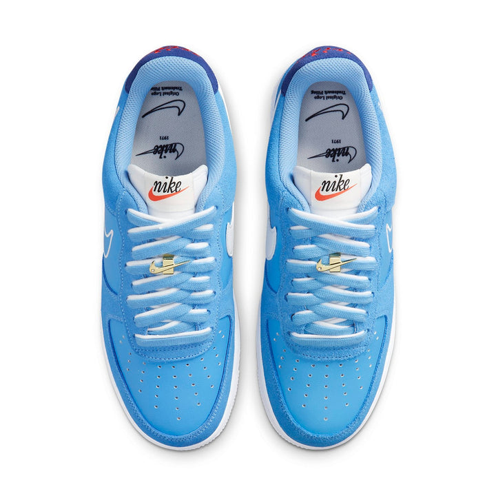 NIKE AIR FORCE 1 &