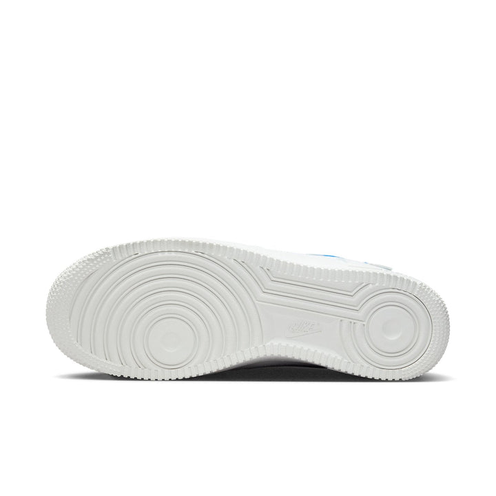 NIKE AIR FORCE 1 &