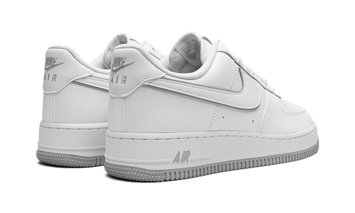 NIKE AIR FORCE 1 07 WHITE WOLF GREY