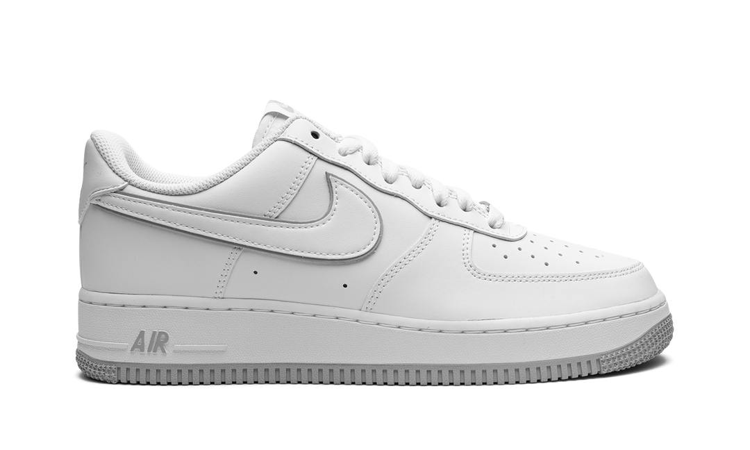 NIKE AIR FORCE 1 07 WHITE WOLF GREY