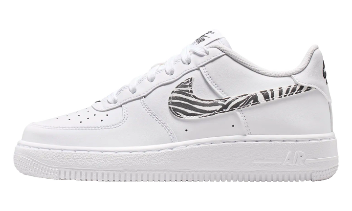 NIKE AIR FORCE 1 &