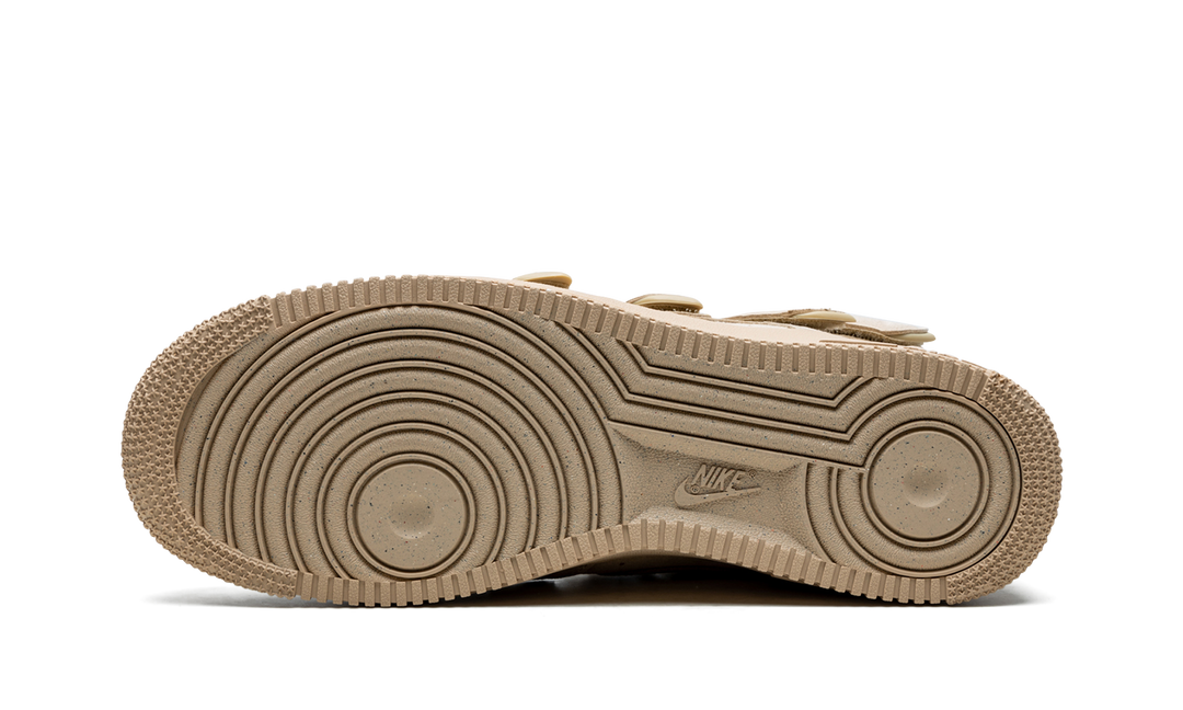 NIKE AIR FORCE 1 HIGH &