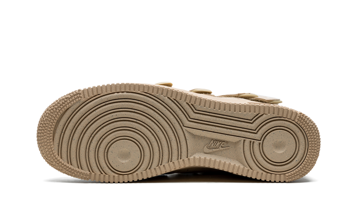 NIKE AIR FORCE 1 HIGH &
