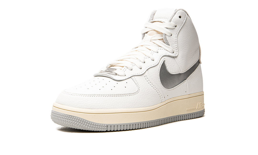 NIKE AIR FORCE 1 HIGH SCULPT LIGHT SMOKE GREY