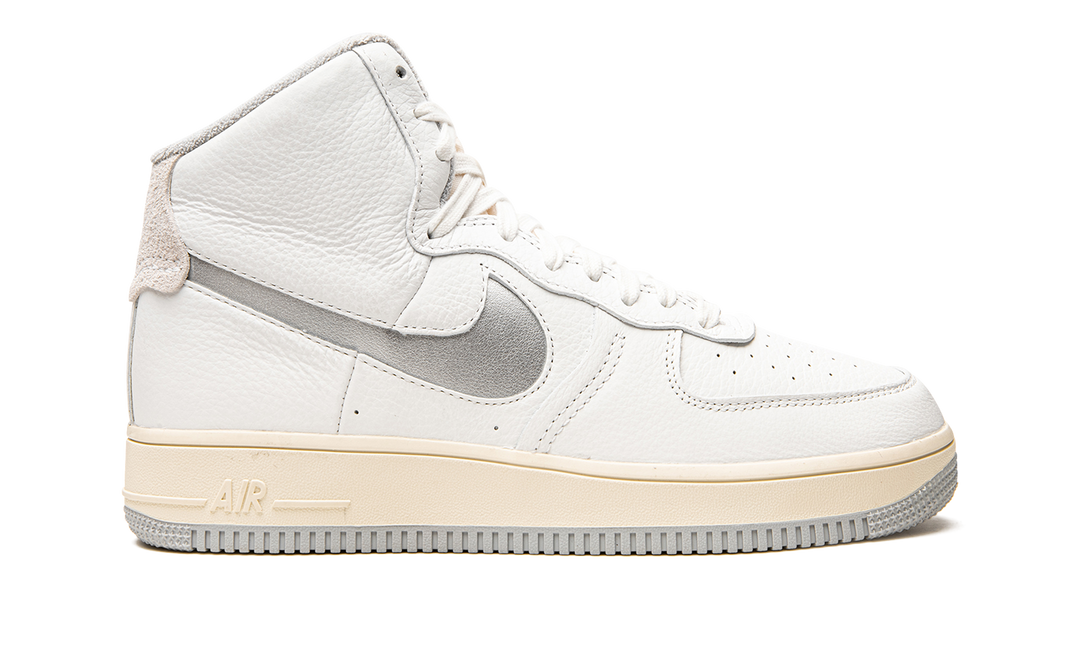NIKE AIR FORCE 1 HIGH SCULPT LIGHT SMOKE GREY