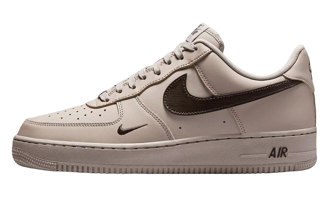 NIKE AIR FORCE 1 LOW '07 CARBON FIBER SWOOSH COLLEGE GREY NEWSPRINT — Stock