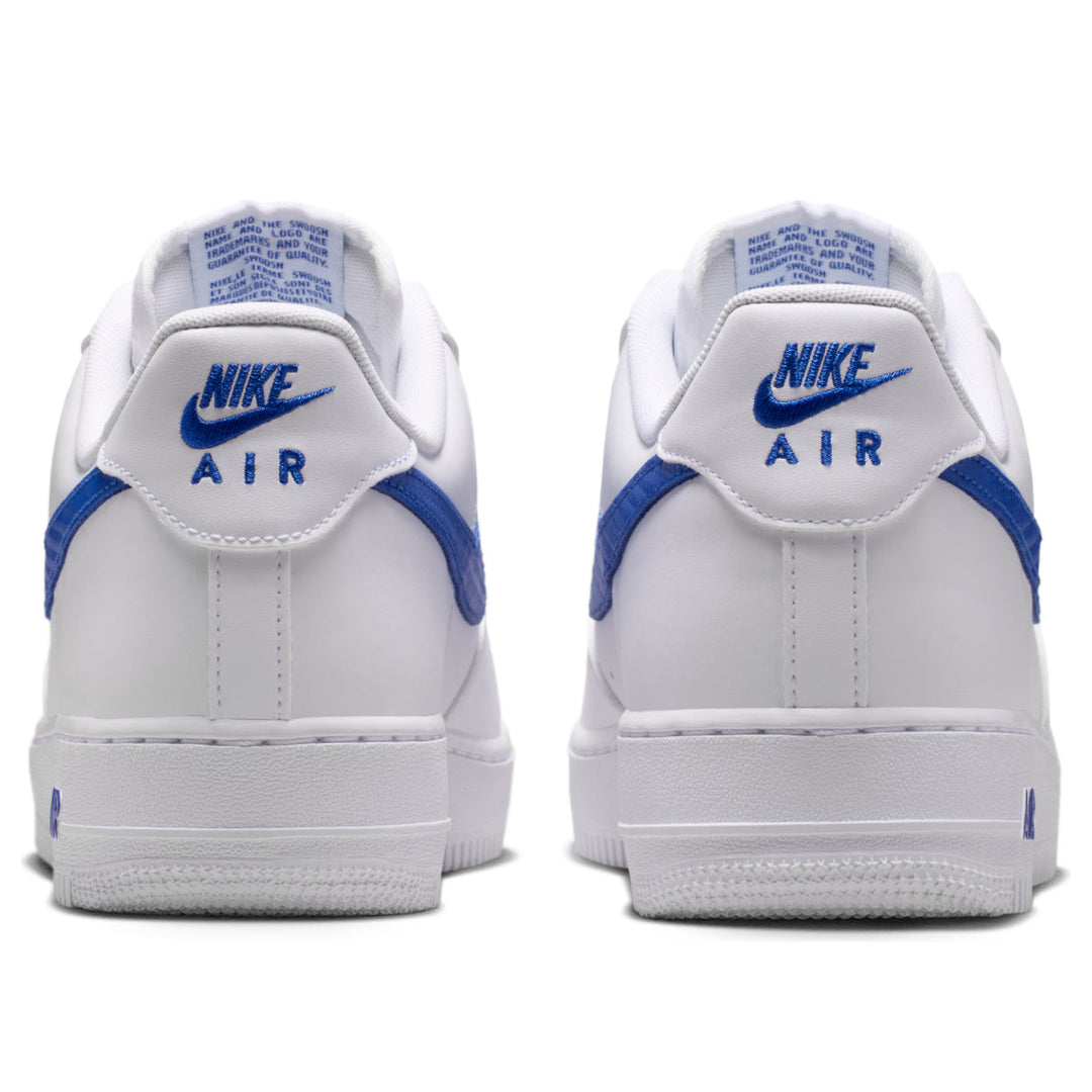 NIKE AIR FORCE 1 LOW &